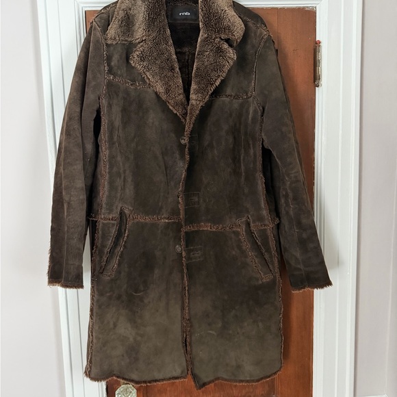 rnb Genuine LeatherFaux Shearling Coat w/ Button Closure Size 52 Fits Like 42